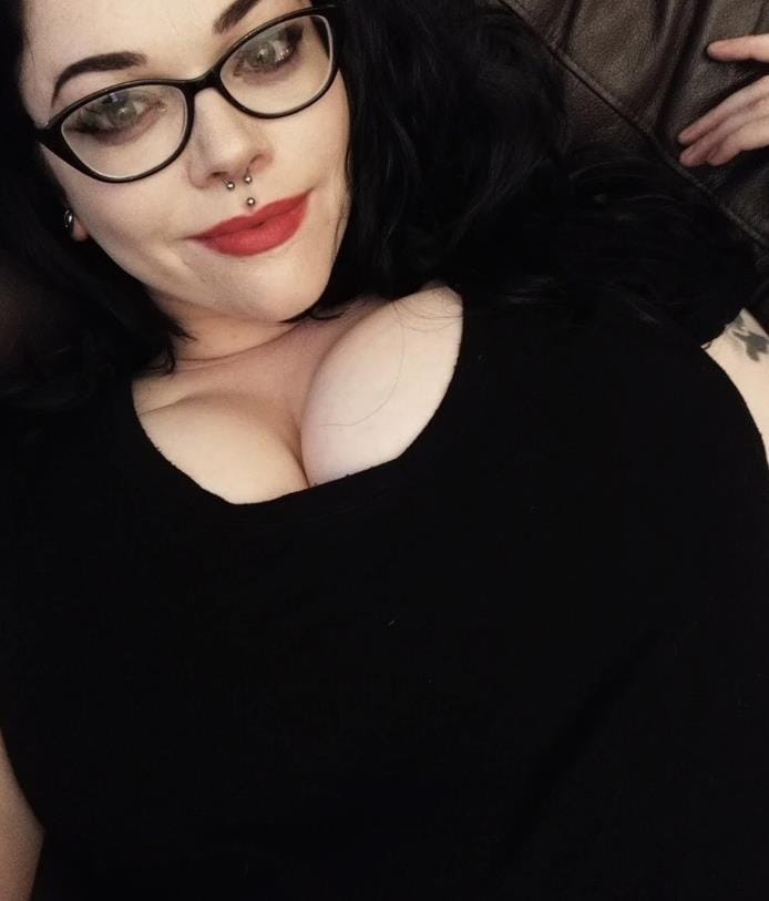 BkrOeL2XQnJ_
